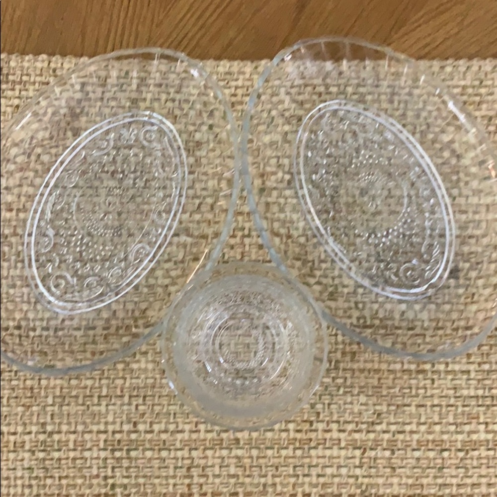 Set of gorgeous Serving dishes and bowl